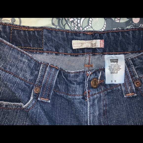 Levi’s 525 bootcut Jeans - Picture 2 of 4